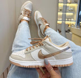 NIKE DUNK LOW